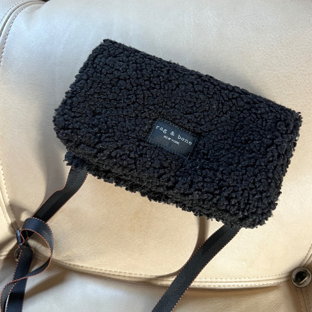 Rag & Bone | Sherpa Crossbody Bag - Picture 3 of 4